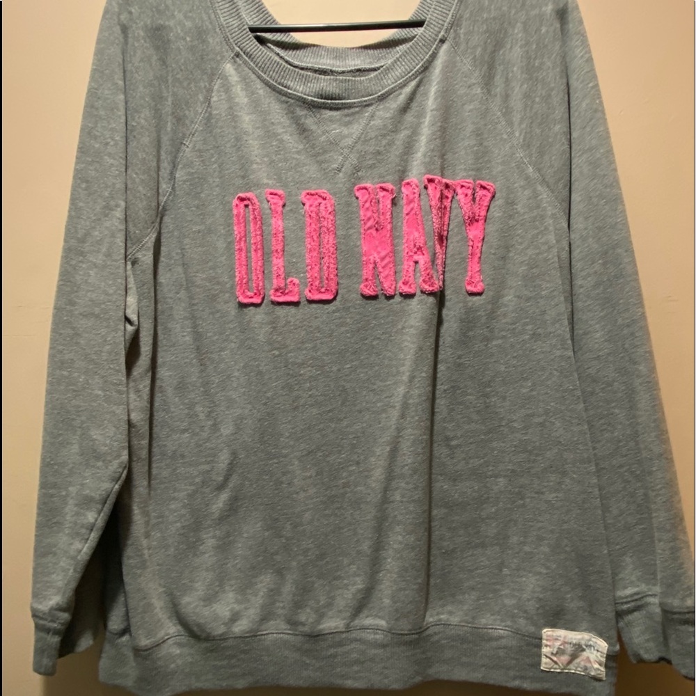 Old Navy crew neck sweatshirt